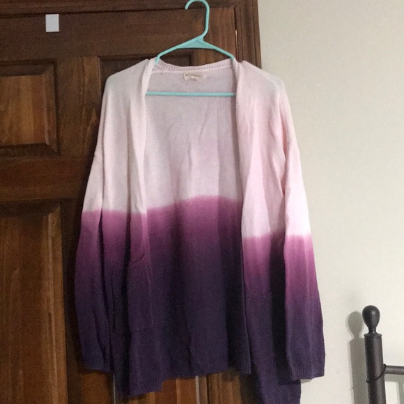 Sweaters - ❤️Pink/purple ombré cardigan